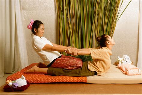 Kursani Traditional Massage And Spa Young Healthy Woman Spa Salon