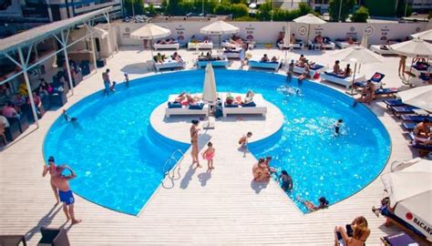 Where In Kyiv To Sunbathe And Swim Beaches With Pools Dobovo Blog