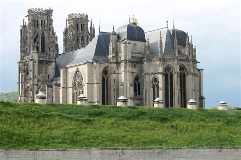 Cathédrale Saint Etienne Vue Arrière De La Cathédrale Flickr