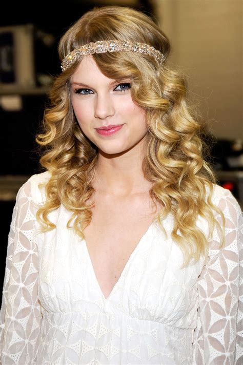 Taylor Swift Short Curly Hair Telegraph