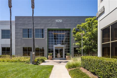15261 Laguna Canyon Rd Irvine Ca 92618 Office For Lease Loopnet