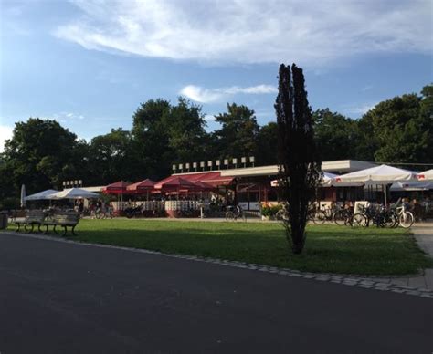 Diese karte wurde von menschen wie ihnen erstellt! Beer Garden Schoenbrunn / Friedrichshain / Berlin | Guide ...