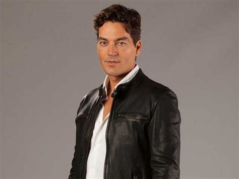 What is rodrigo menezes's middle name? Rodrigo Menezes desobedece às autoridades - Jogo da Vida ...