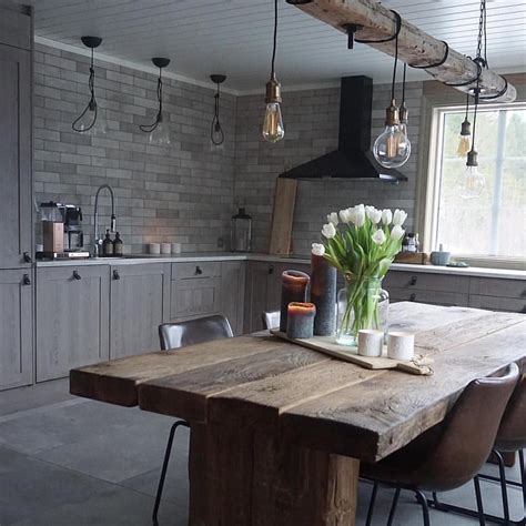 The choice of main color in the room. Rustic, Scandinavian vibes in this open kitchen and dining ...