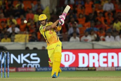Articles on faf du plessis, complete coverage on faf du plessis. IPL 2021: 5 Players Who Can Be The Top Scorers For Chennai ...