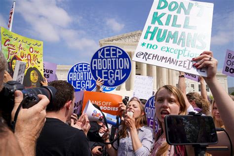 Supreme Court On Roe V Wade Supreme Court Confirms Leak But Says Text Is Not Final The New