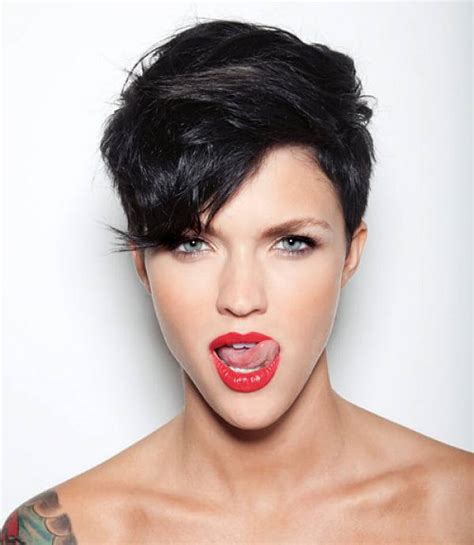 24 Cool And Easy Short Hairstyles Styles Weekly