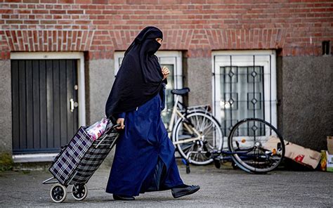 Entra En Vigor Ley Que Prohíbe El Burka En Holanda El Sol De México Noticias Deportes