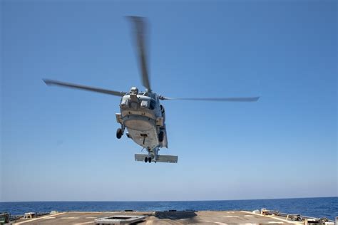 Dvids Images Uss Farragut Conducts Flight Ops Image 2 Of 3