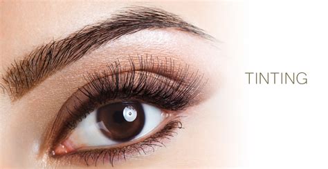 The product is also easy to apply with its. Alyssa's Eyelash
