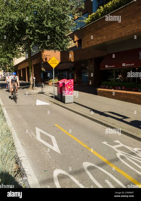 Two Way Bike Lane Vancouver Canada Stock Photo Alamy