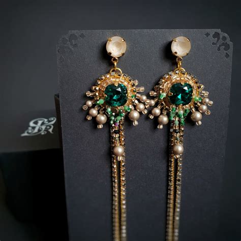 Art Deco Earrings Bridesmaid Earrings Dangle Gold Green Etsy In 2020