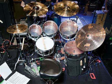 Brann timothy dailor (born march 19, 1975) is an american drummer and singer, best known as a member of heavy metal band mastodon, in which he is the drummer and shares vocal duties. Brann Dailor Drum Kit | Instruments | Pinterest | Studios ...