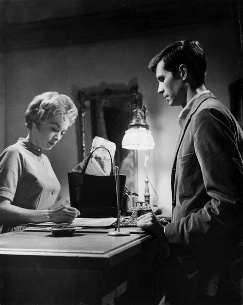 Janet Leigh Marion Crane And Anthony Perkins Norman Bates In Psycho 1960 Hitchcock