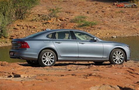 Rather than sporty handling and big power. Volvo S90 And V90 Receive New Petrol Engine
