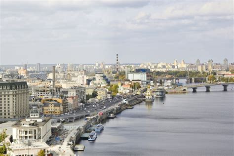 Pusat negara dan kota terbesarnya adalah kiev. Ukraina | Utrikespolitiska institutet