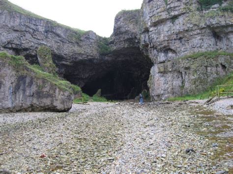 The Cave At Smoo © Roger Gilbertson Geograph Britain And Ireland
