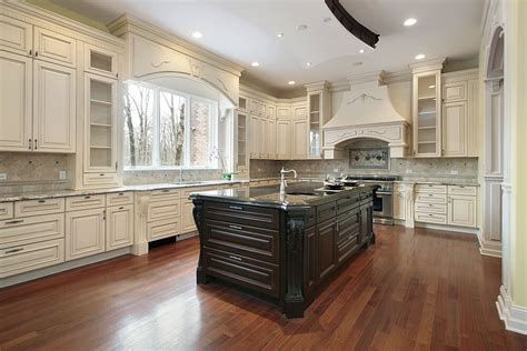 31 New Custom White Kitchens With Wood Islands