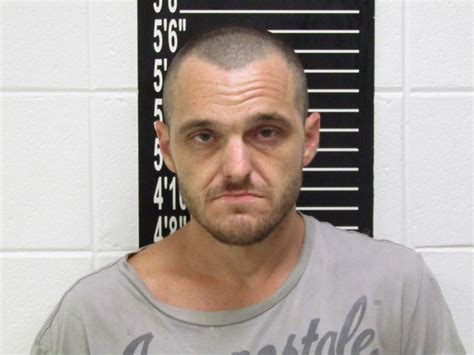 man accused of shooting at deputies in northern arkansas arrested in southern missouri