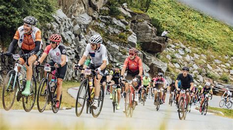 Alles lijkt in het teken te staan van deze cyclo. Corona-Aus: 40. Ötztaler Radmarathon auf 29. August 2021 ...
