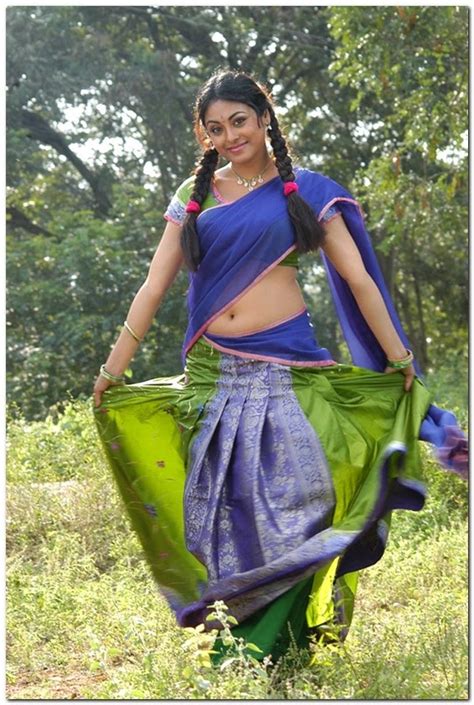 Meenakshi Tamil Hot Girl Showing Her Navel On Half Saree Movieartists 28566 Hot Sex Picture