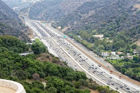 Los Angeles Congested Highway 20163137 Stock Photo At Vecteezy