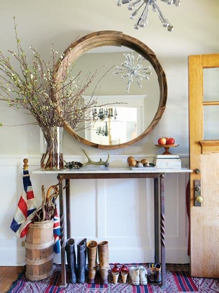 E se la casa è senza ingresso, con la porta che si apre scommettiamo che molti di voi sono alla ricerca di una soluzione. Idee e soluzioni per arredare l'ingresso di casa - Casa.it