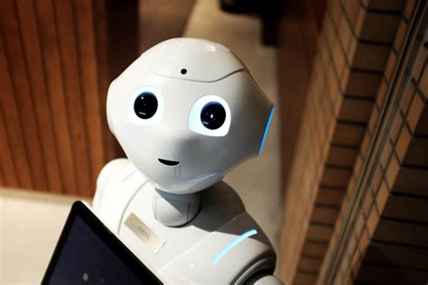 Chinas Service Robot Market Size Jumps 44 To 18 Billion · Technode
