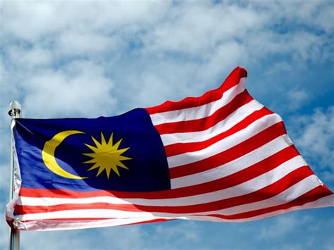 Laman ini mengumpulkan koleksi lagu patriotik malaysia! Himpunan Lagu-Lagu Patriotik Malaysia - Blog Shaffik