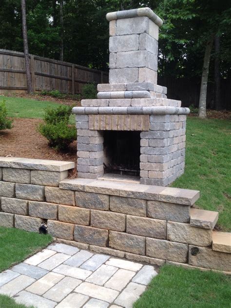 How To Make A Brick Outdoor Fireplace Pin On Leftover Paver Ideas