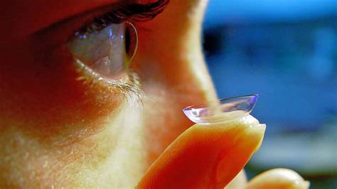 Surgeon Finds Missing Contact Lenses In Woman S Eye