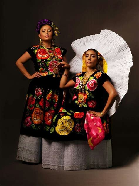 tehuana oaxaca flores folklore mexicano tehuana oaxaca en 2019 tehuanas trajes mexicanos y