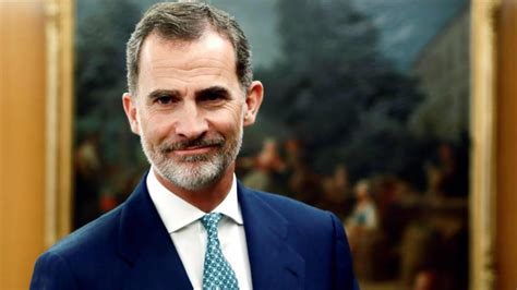 Su majestad el rey, don felipe de borbón y grecia, es el tercer el 19 de junio de 2014, don felipe pronunció el juramento que recoge el artículo 61 de la constitución y fue proclamado rey ante las. Exministro: Felipe VI podría ser el último rey de España ...