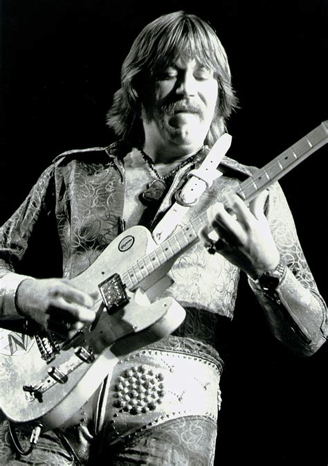 Terry Kath The Life And Tragic Death Of The Chicago Founder Louder