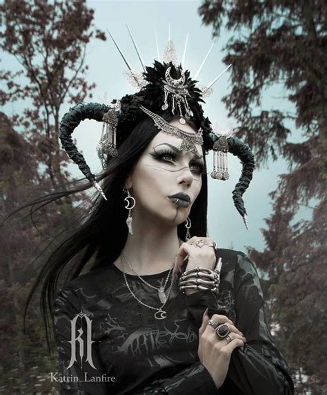 Witch Fashion Gothic Fashion Dark Beauty Gothic Beauty Ishtar