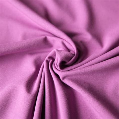 Jersey stoffe sind aus der einst wurde jersey nur als stoff für männerunterwäsche genutzt. Jersey Stoff Uni LILA Baumwolljersey kaufen