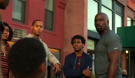 Luke Cage Season 2 Tv Show Clip Mike Colter Confronted By Harlem