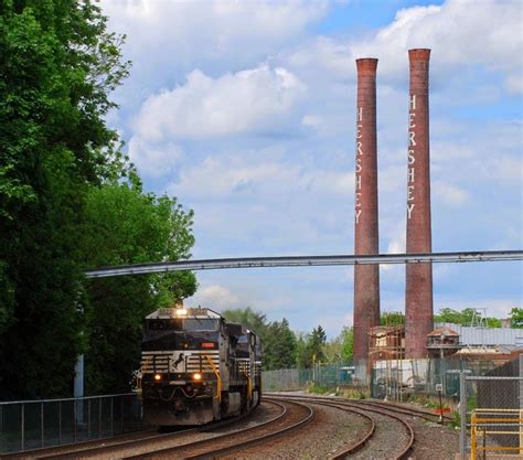 The Big Little Railroad Shop Hersheys Iconic Smoke Stacks