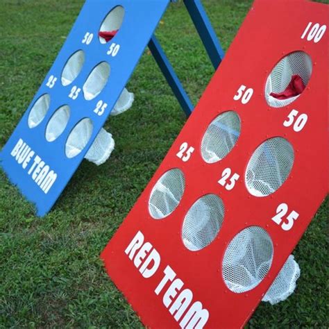 Board Ball Toss