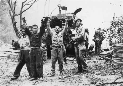 The Korean War In Rare Pictures 네이버 블로그