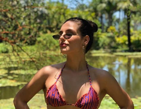 A personal trainer camila hirsch e a jornalista renata veneri entrevistam médicos, psicólogos, professores de educação física, nutricionistas e trazem os relatos de ouvintes sobre atividade física e qualidade de vida. Kéfera mostra corpinho em forma de biquíni: "Fazendo a ...