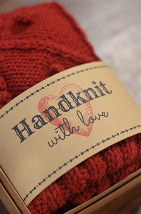 A computer expert is called in to work on the world's most advanced computer, which has the soul of a jealous woman. Free Printable- Handknit with Love gift tag | Cobberson + Co.