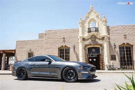Magnetic Grey Mustang Gt Gets A New Color Combo Sporting Project 6gr 10