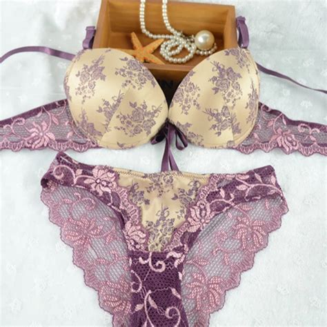 2017 New French Romantic Brand Lace Bra Sets Sexy Women Lounge Underwear Set Push Up Bc Bra And