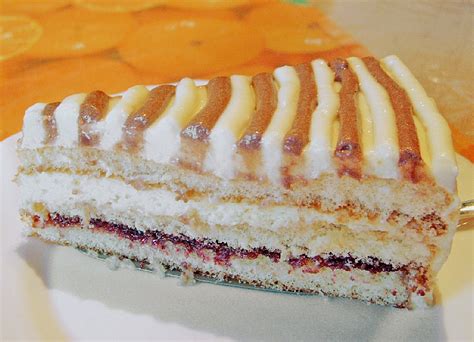Einfache und schnelle pfirsichtorte mit einer leckeren selbstgemachten kreme. Schnelle Torte von mewalter | Chefkoch.de