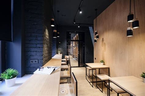 In most capsule hotels you can find other facilities that the hotel offers beyond the sleeping pod. inBox Hotel cafe
