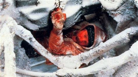 Two escaped convicts and a female railway worker find themselves trapped on a train with no brakes and nobody driving. Runaway Train (1985) - Film Blitz