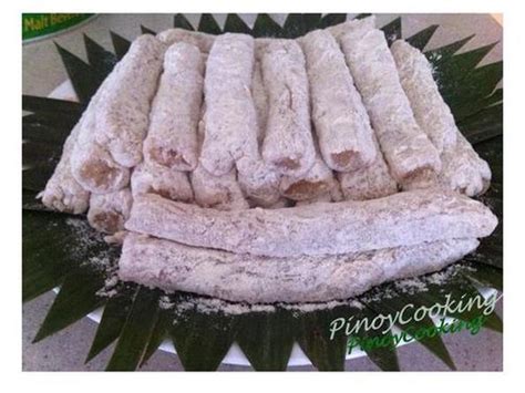 Toast together 2 cups malagkit and 2 cups pinipig. Espasol - PinoyCookingRecipes