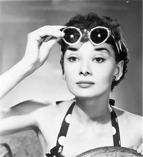 Audrey Hepburn Vintage Cat Eye Sunglasses Vintage Inspirations Pinterest Cats Posts And