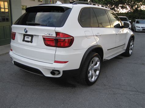 Research and compare the 2011 bmw x5 and get msrp, invoice price, used car book values, expert reviews, photos, features 2011 BMW X5 xDrive35i Sport Activity Stock # 15109 for ...